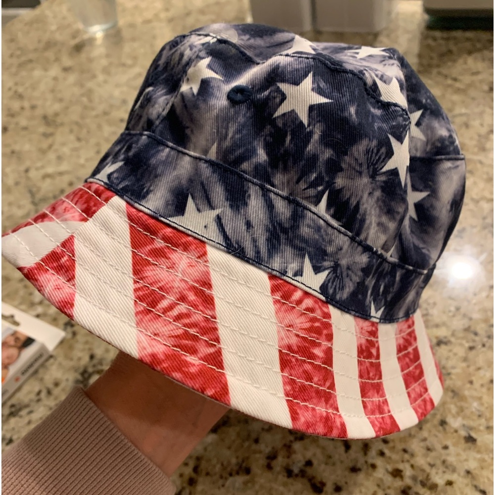 Children’s Place American Flag Red White and Blue Bucket Hat